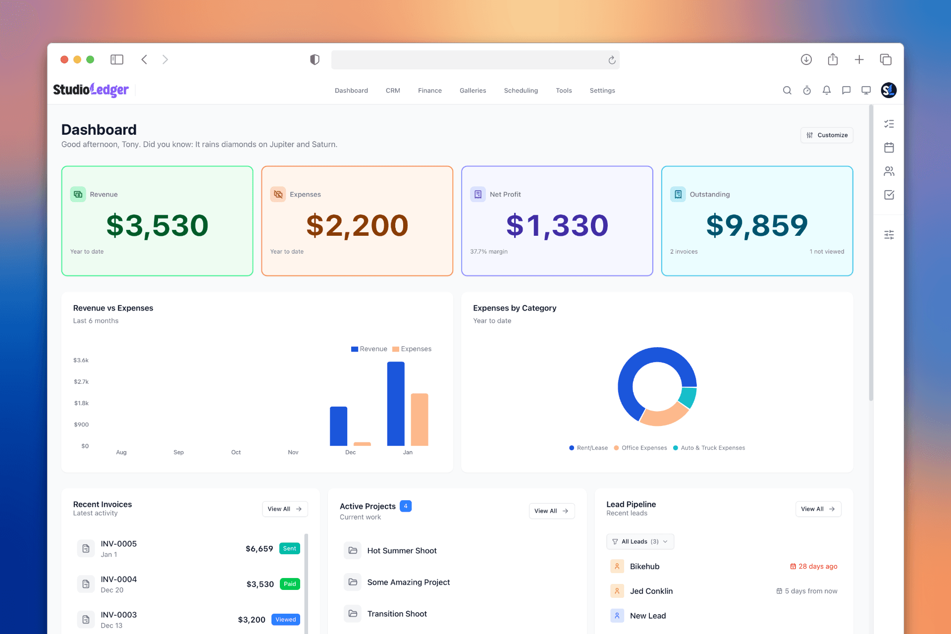 StudioLedger dashboard showing finances, invoices, and active projects.